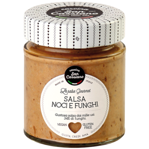 Salsa di noci e funghi