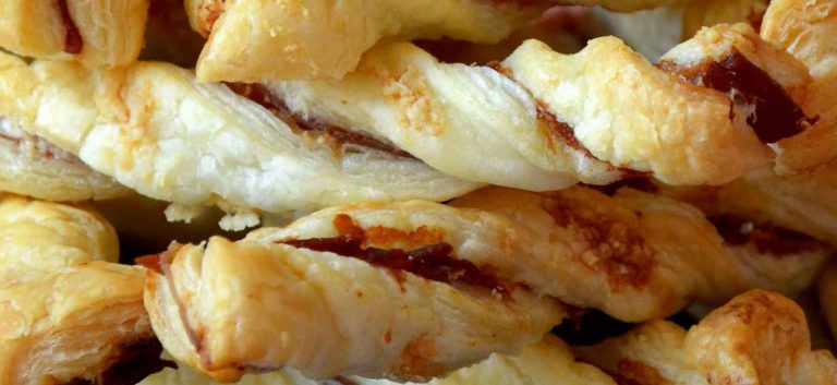 Torciglioni di sfoglia con prosciutto cotto NO