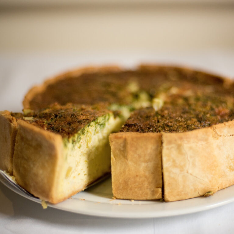 Pasqua quiche salsa di rucola
